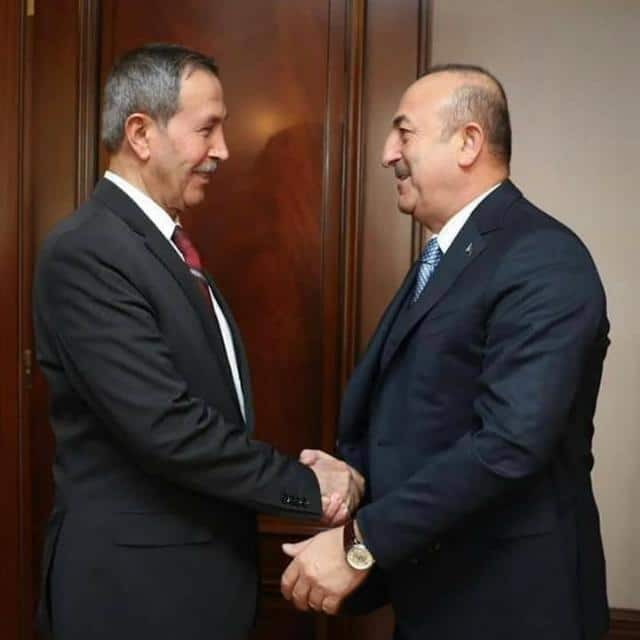 قبلان مع وزير الخارجية التركي